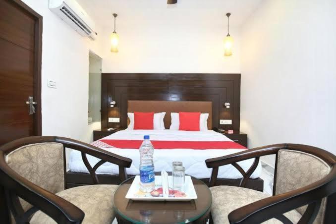 Hotel Ska Chandīgarh Eksteriør bilde